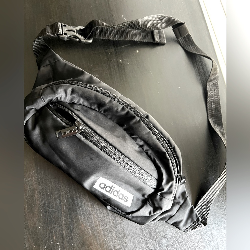 Adidas fanny pack